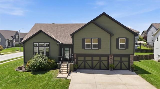 10802 N Oakland Ave, Kansas City, MO 64157