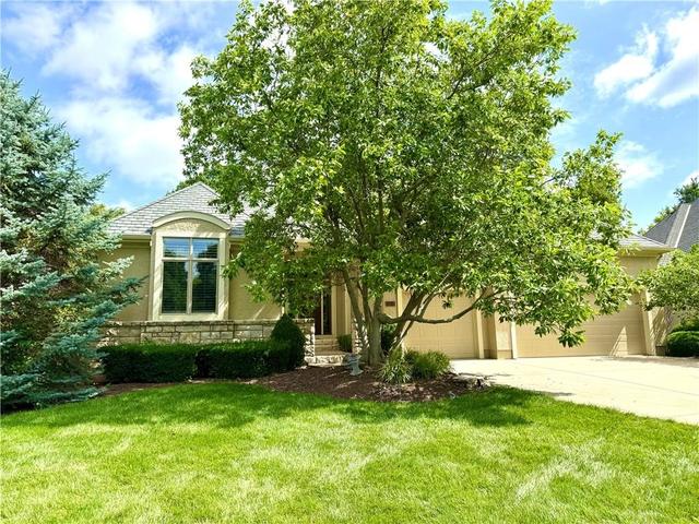 5614 W 131st Ter, Leawood, KS 66209