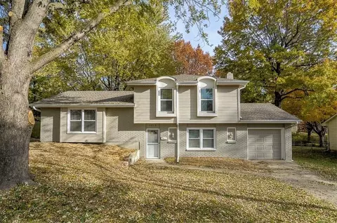 5213 S Union St, Independence, MO 64055