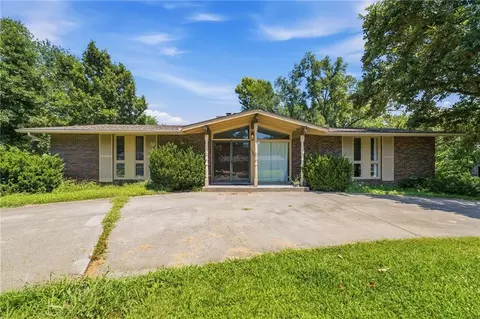1341 S Mulberry St, Ottawa, KS 66067