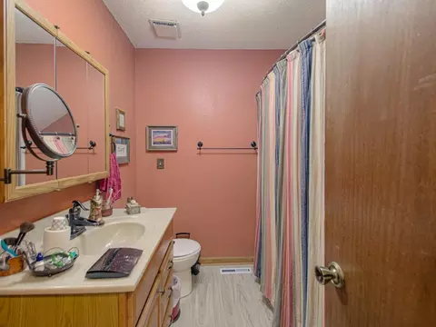 15425 E 45th Ter, Independence, MO 64055 photo 14