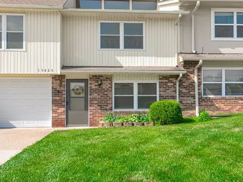 15425 E 45th Ter, Independence, MO 64055 photo 2
