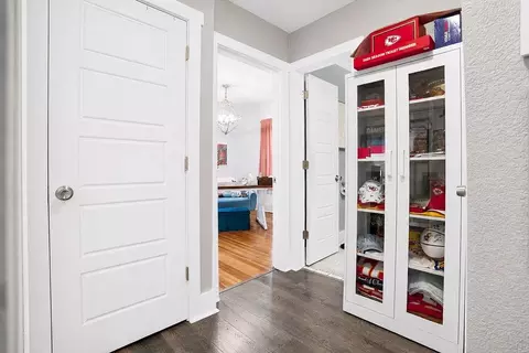 Entry Way - 411 E Walnut St, Drexel, MO 64742 photo 2 of 2