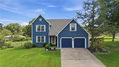 20907 W 52nd St, Shawnee, KS 66218
