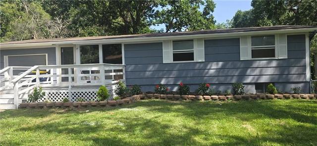 3617 NE Cypress Dr, Kansas City, MO 64117