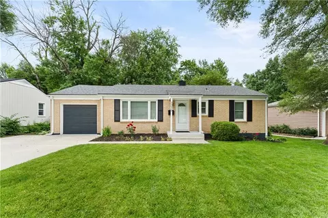 7339 Nall Ave, Prairie Village, KS 66208