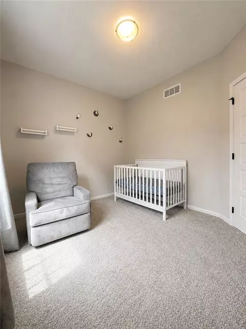 Bedroom - 610 E 11th St, Kearney, MO 64060 photo 5 of 8