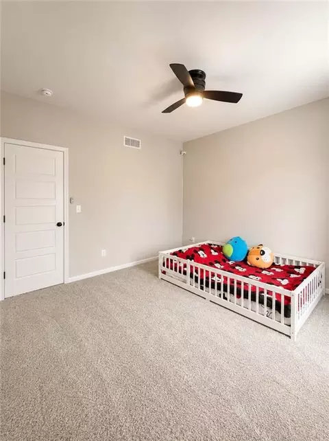 Bedroom - 610 E 11th St, Kearney, MO 64060 photo 4 of 7