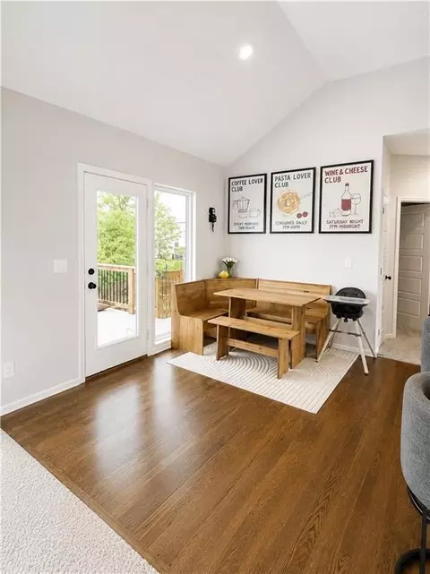 Dining - 610 E 11th St, Kearney, MO 64060 photo 1 of 2
