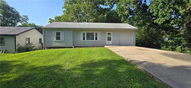 4819 NE 47th St, Kansas City, MO 64117