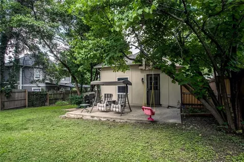 1833 S Hedges Ave, Independence, MO 64052 photo 8