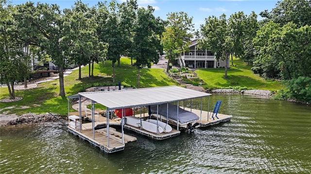 1066 Lake Viking Ter, Altamont, MO 64620