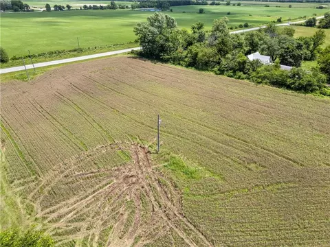 26060 E B Hwy, Sheldon, MO 64784 photo 13