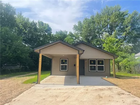 316 E Culton St, Warrensburg, MO 64093 photo 1