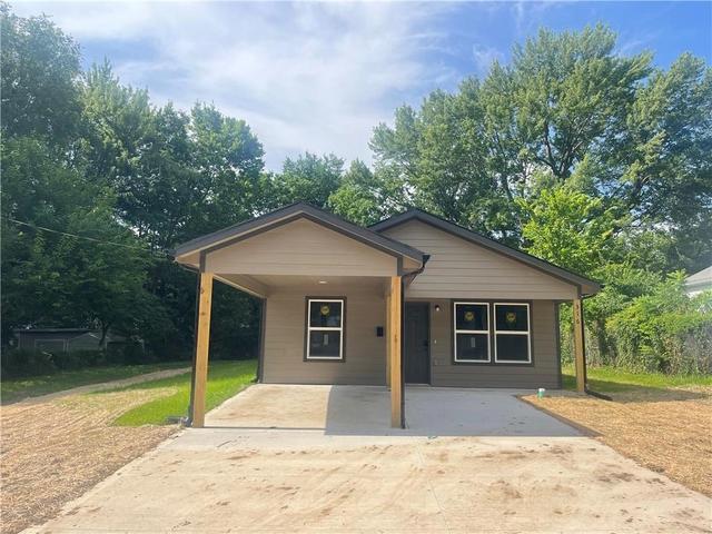 316 E Culton St, Warrensburg, MO 64093