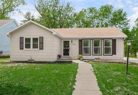 102 S 18th St, Leavenworth, KS 66048