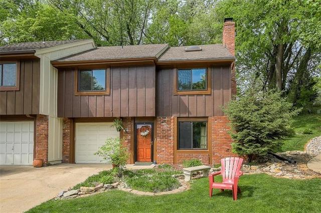 6337 W 50th St, Mission, KS 66202