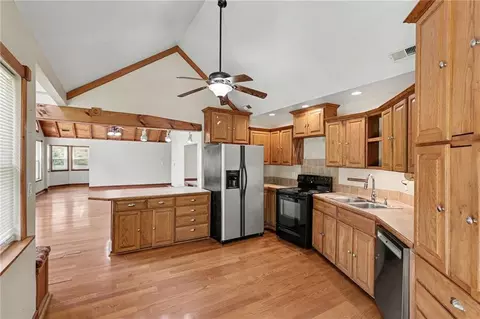 Kitchen - 322 Riverfront Rd, Atchison, KS 66002 photo 3 of 3