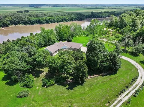 Other - 322 Riverfront Rd, Atchison, KS 66002 photo 8 of 10