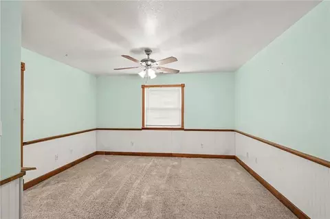 Bedroom - 322 Riverfront Rd, Atchison, KS 66002 photo 2 of 8