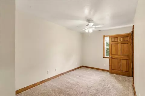 Bedroom - 322 Riverfront Rd, Atchison, KS 66002 photo 8 of 8