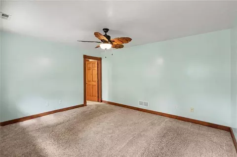 Bedroom - 322 Riverfront Rd, Atchison, KS 66002 photo 4 of 8