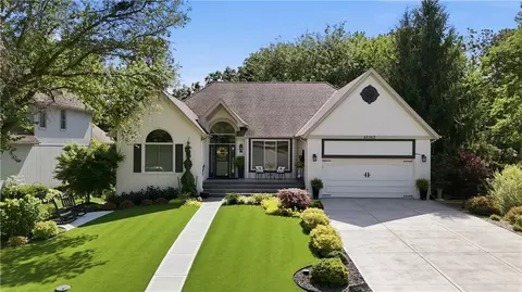 15312 Woodson Ln, Overland Park, KS 66223
