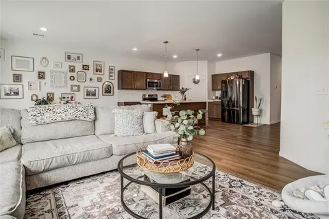 27031 E Oak View Dr, Lees Summit, MO 64086 photo 6