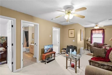 Entry Way - 1147 SW Arborfair Dr, Lees Summit, MO 64082 photo 3 of 4