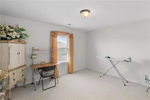 Bedroom - 1147 SW Arborfair Dr, Lees Summit, MO 64082 photo 5 of 7