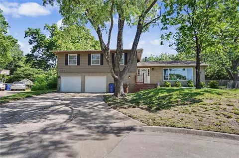 2624 Bardith Ct, Lawrence, KS 66046