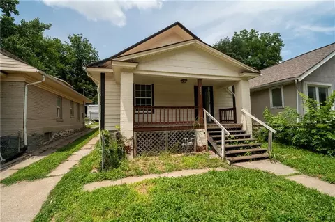 212 N Wheeling Ave, Kansas City, MO 64123