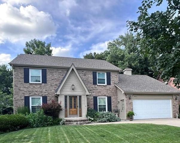 9654 W 116th St, Overland Park, KS 66210