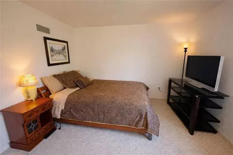 3907 NE Beach Rd, Lees Summit, MO 64064 photo 17