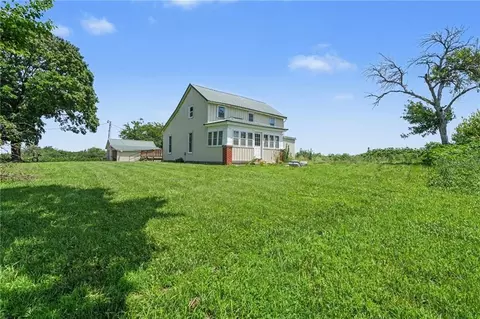 5597 SW County Line Rd, Trimble, MO 64492 photo 3