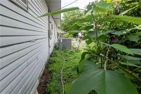 819 E Poplar St, Independence, KS 67301 photo 22