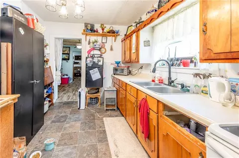 819 E Poplar St, Independence, KS 67301 photo 19