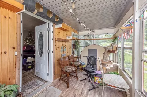819 E Poplar St, Independence, KS 67301 photo 10