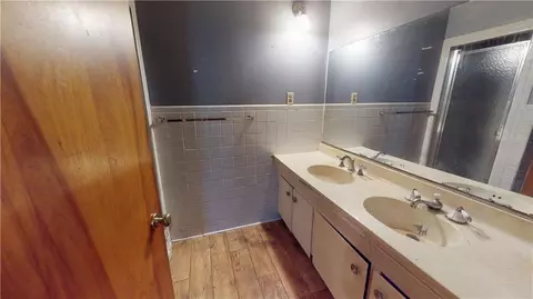 Bath - 811 S Main St, Nevada, MO 64772 photo 1 of 2