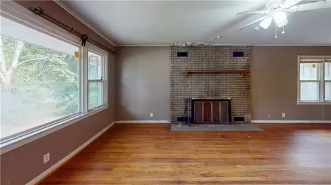 Living - 811 S Main St, Nevada, MO 64772 photo 1 of 4