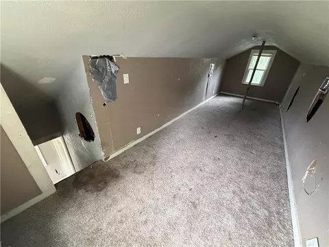 206 S Hardy Ave, Independence, MO 64053 photo 15