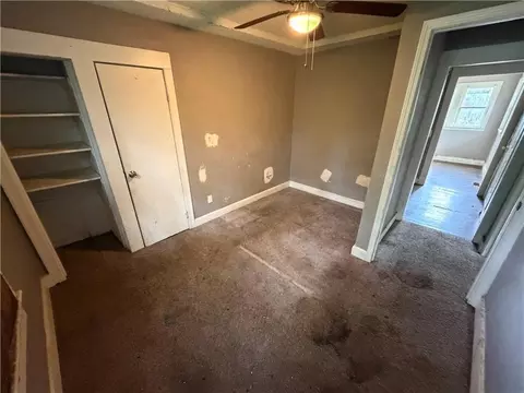 206 S Hardy Ave, Independence, MO 64053 photo 12