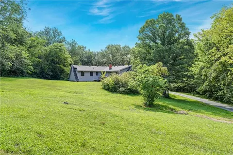Exterior - 7201 Snow Dr, Holt, MO 64048 photo 2 of 11