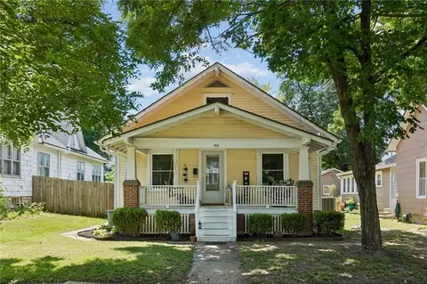 410 W 5th Ave, Garnett, KS 66032