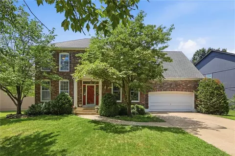 10467 W 131st St, Overland Park, KS 66213