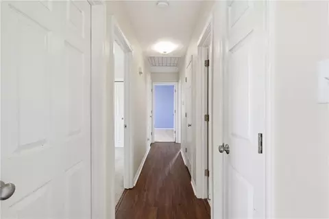 Entry Way - 6706 E 162nd St, Belton, MO 64012 photo 2 of 2