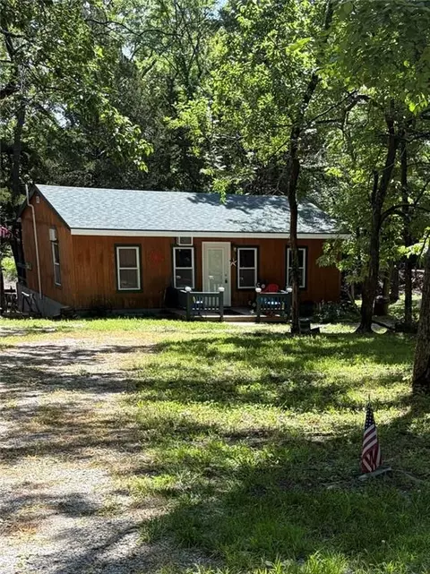 34 Hill Side Dr, Mound City, KS 66056