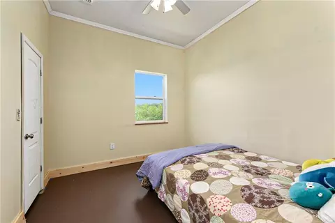Bedroom - 17487 Rogers Rd, Atchison, KS 66002 photo 7 of 9