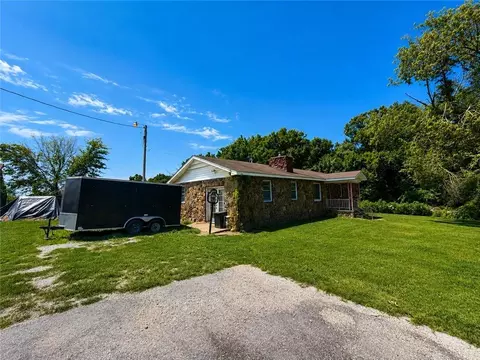 Exterior - 1210 Waters Rd, Stella, MO 64867 photo 3 of 6