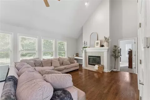 Living - 1005 Wesley Ave, Raymore, MO 64083 photo 5 of 6
